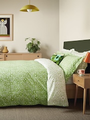 Orla Kiely Basil Green Criss Cross Stem Duvet Cover and Pillowcase 100% Cotton Set - Image 1 of 8