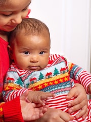 Frugi Unisex Red Knitted Christmas Romper - Imagen 5 de 5