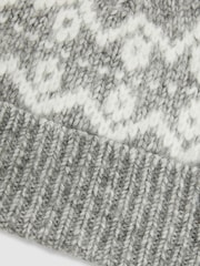 Reiss Berwin FairIsle Pattern Hat and Scarf Set - Image 4 of 4