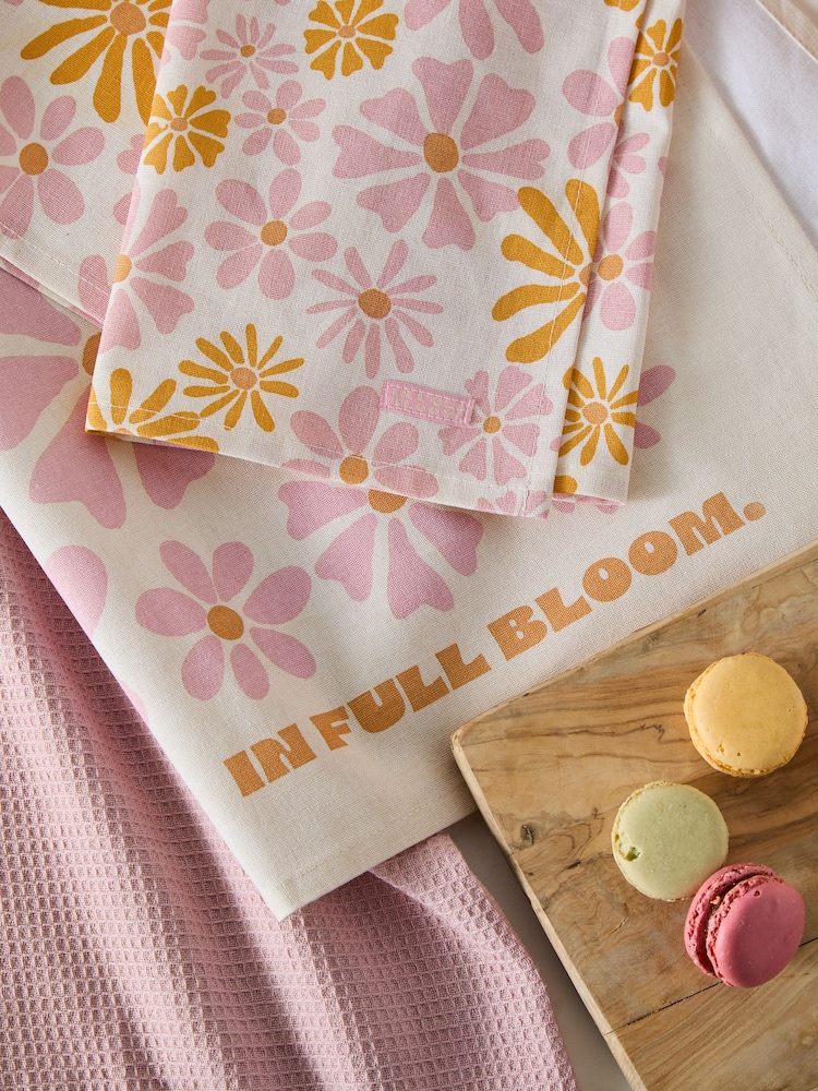 Set of 3 Pink 100% Cotton Gracie Floral Tea Towels - Image 2 of 4