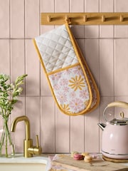 Pink Gracie Floral Oven Gloves - Image 2 of 4