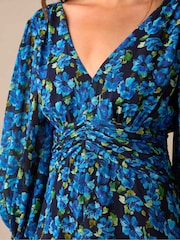 Ro&Zo – blaues Kleid mit geraffter Taille mit floralem Print - Bild 4 von 4