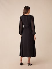 Ro&Zo Ruched Waist Black Dress - Image 3 of 4