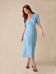 Ro&Zo Blue Petite Ro&Zo Blue Dash Print Ruched Front Midi Dress - Image 2 of 4