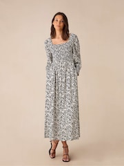 Ro&Zo gerafftes Midaxi-Kleid in Schwarz mit Blumenmuster - Bild 5 von 8