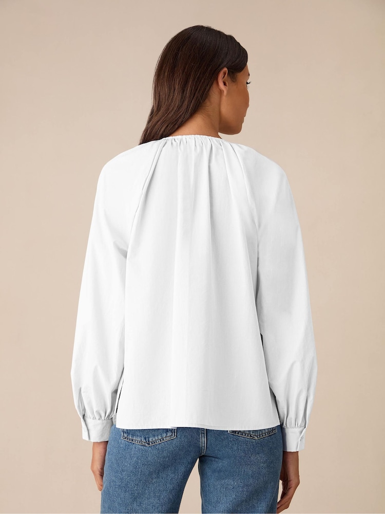 Ro&Zo White 100% Cotton Gathered Blouse - Image 3 of 3 Ro&Zo White 100% Cotton Gathered Blouse - Image 3 of 3