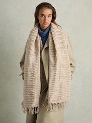 Reiss Neutral Norah Wool Waffle Scarf - Image 2 of 5