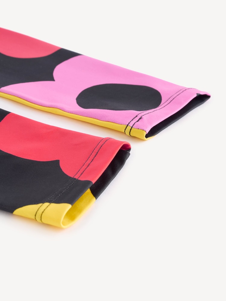 Stella McCartney Kids Flower All Over Print Black Leggings With Logo Waistband - Image 5 of 5