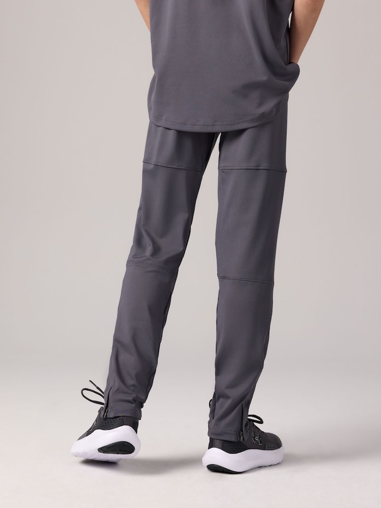Under Armour Grey Challenger Joggers - Image 2 of 9 Under Armour Grey Challenger Joggers - Image 2 of 9