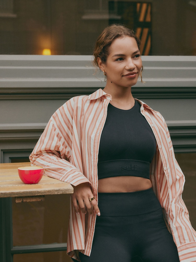 Zwart - self. Seamfree Sports Crop Top - Image 2 of 7