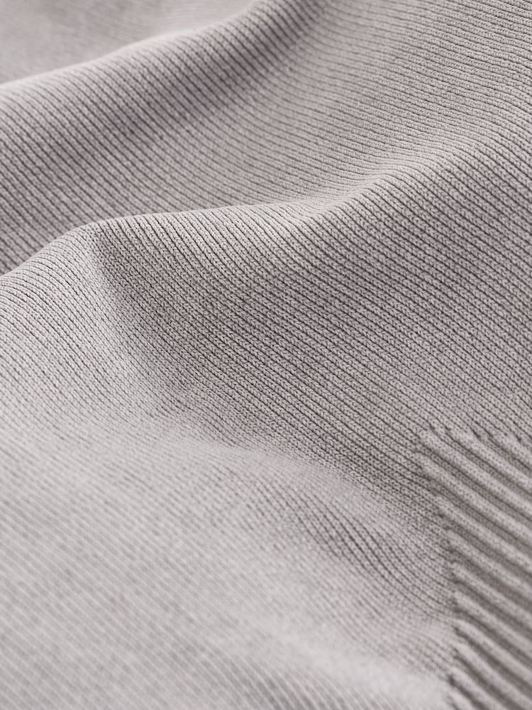 Grey - self. Seamfree Sports Crop Top - Image 7 of 7 Grey - self. Seamfree Sports Crop Top - Image 7 of 7