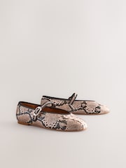 Snake Standard Fit Forever Comfort® Round Toe Mary Jane Shoes - Image 5 of 10