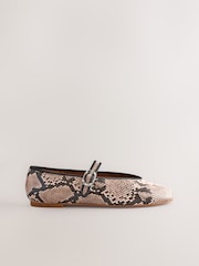 Snake Standard Fit Forever Comfort® Round Toe Mary Jane Shoes - Image 6 of 10