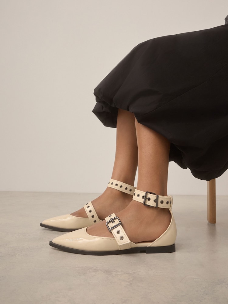 Bone Forever Comfort® Patent Eyelet Point Toe Shoes - Image 2 of 7