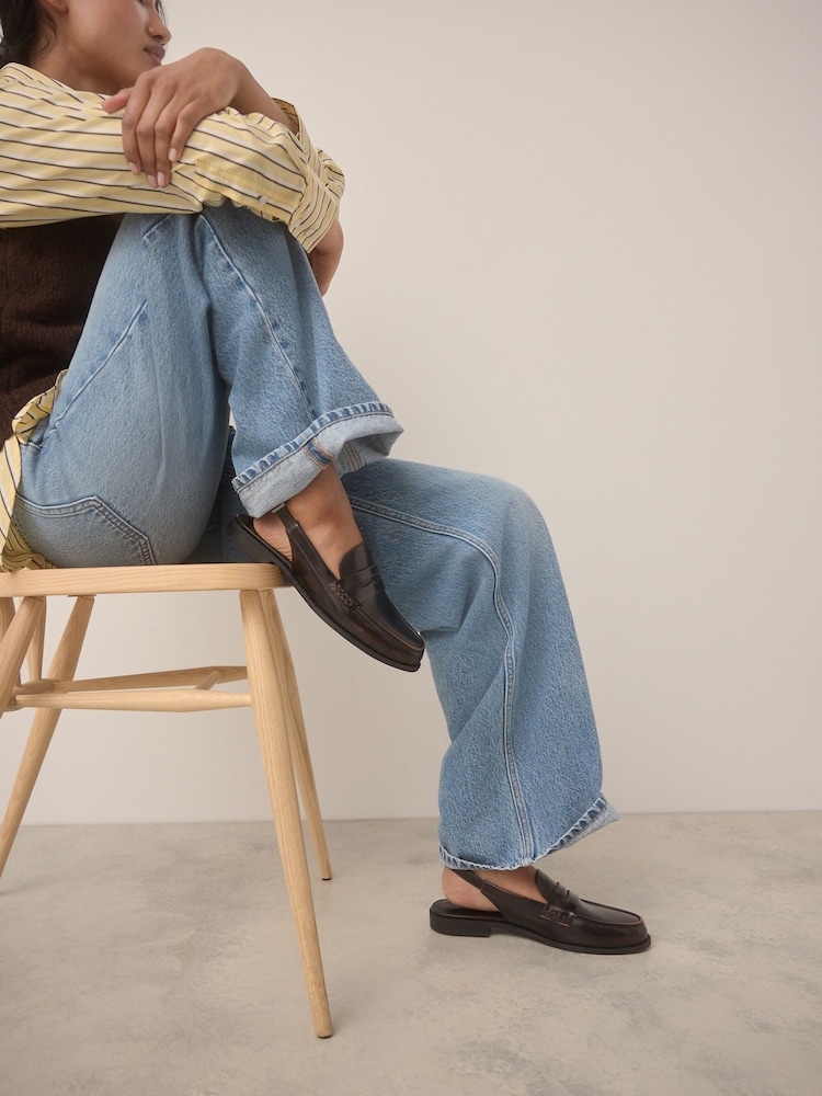 Braun, Brush-Off - Forever Comfort® Loafer mit runder Zehenpartie und Slingback-Riemchen - Bild 2 von 13 Braun, Brush-Off - Forever Comfort® Loafer mit runder Zehenpartie und Slingback-Riemchen - Bild 2 von 13