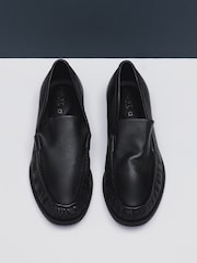 črna - Premium usnjeni nabrani ozki mokasini Forever Comfort® With Motionflex - Slika 9 iz 11