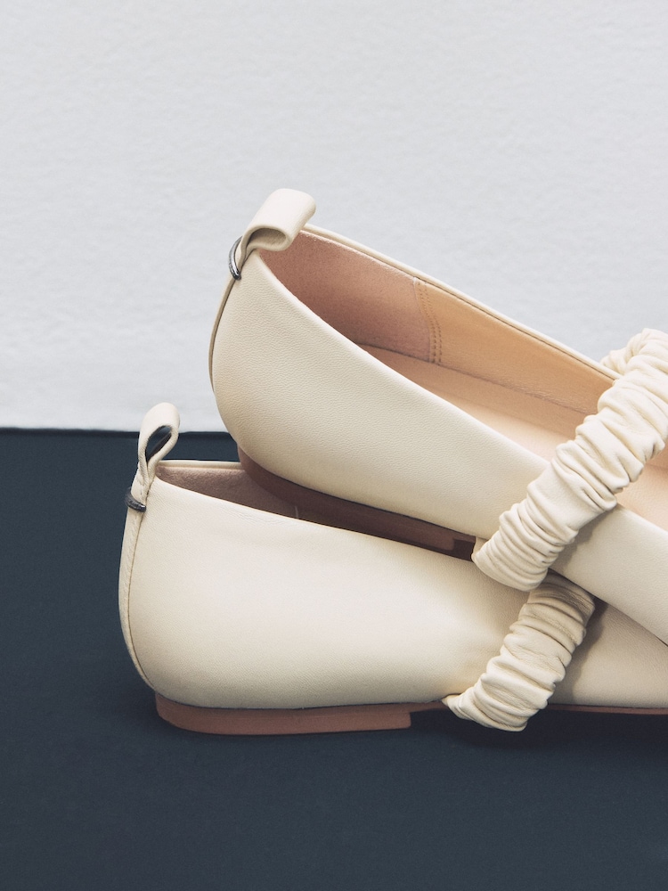 Bone Standard Fit Forever Comfort® Premium Leather With Motionflex Ruched Mary Jane Shoes - Image 10 of 13