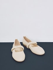 Bone Standard Fit Forever Comfort® Premium Leather With Motionflex Ruched Mary Jane Shoes - Image 8 of 13