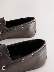 Brown Standard Fit Forever Comfort® Leather Round Toe Slim Boat Shoes - Image 8 of 9