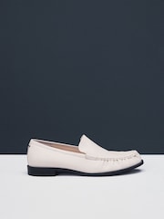 Bone Standard Fit Forever Comfort® Premium Leather With Motionflex Ruched Slim Loafers - Image 6 of 9