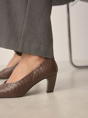 Brown Standard Fit Forever Comfort® Chisel Toe Weave Courts - Image 5 of 11