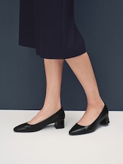 Black Standard/Wide Fit Forever Comfort® Leather Court Shoes - Image 3 of 12