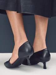 Black Standard Fit Forever Comfort® Premium Leather With Motionflex Point Toe Heel Shoes - Image 6 of 12