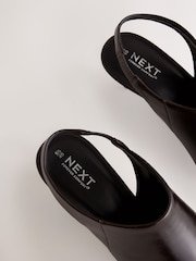 بني - Forever Comfort® Point Toe Sling Back High Cut Heels - صورة 10 من 10