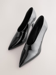 Preto - Forever Comfort® Patent Point Toe High Cut Cone Heel Courts - Imagem 10 de 11
