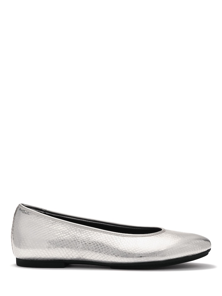 FitFlop Delicato Snake Metallic Ballerinas - Bilde 1 av 4 FitFlop Delicato Snake Metallic Ballerinas - Bilde 1 av 4