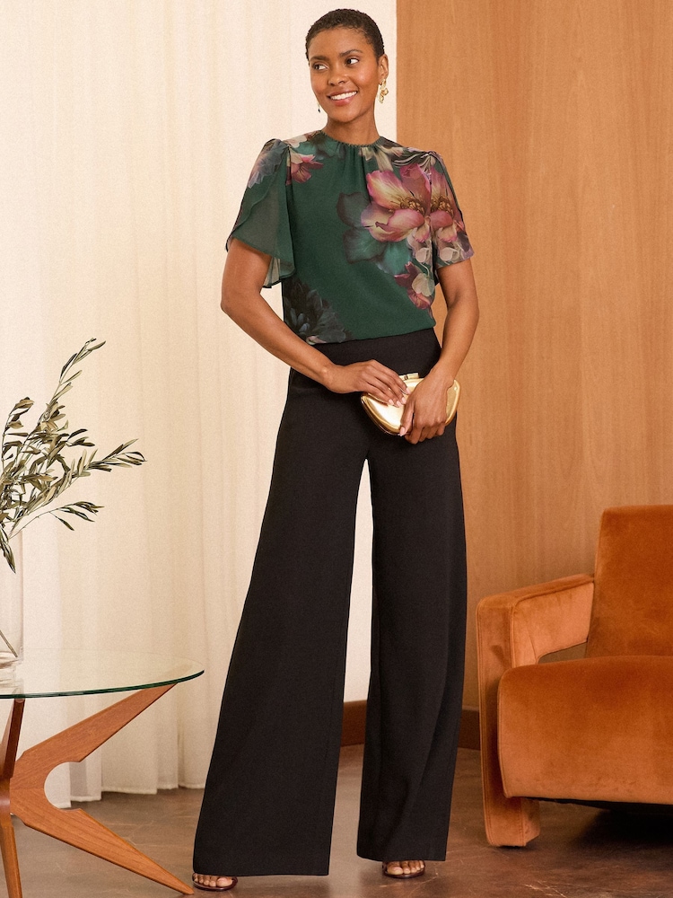 Love & Roses Green Floral Flutter Sleeve Blouse - Image 4 of 4