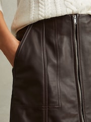 Reiss Burgundy Daria Leather Zip-Front Mini Skirt - Image 3 of 5