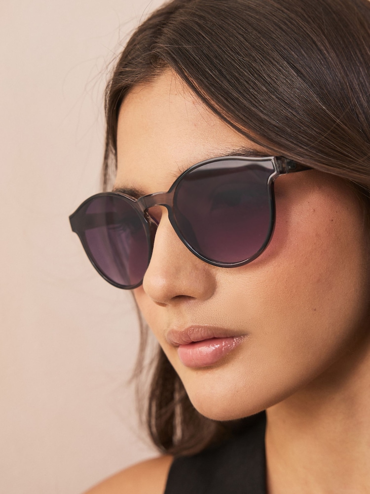 Grey Round Sunglasses - Image 2 of 5