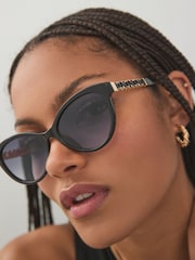 Black Chain Cat Eye Sunglasses - Image 3 of 7