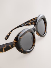 Tortoiseshell Brown Oval Sunglasses - Image 5 of 6