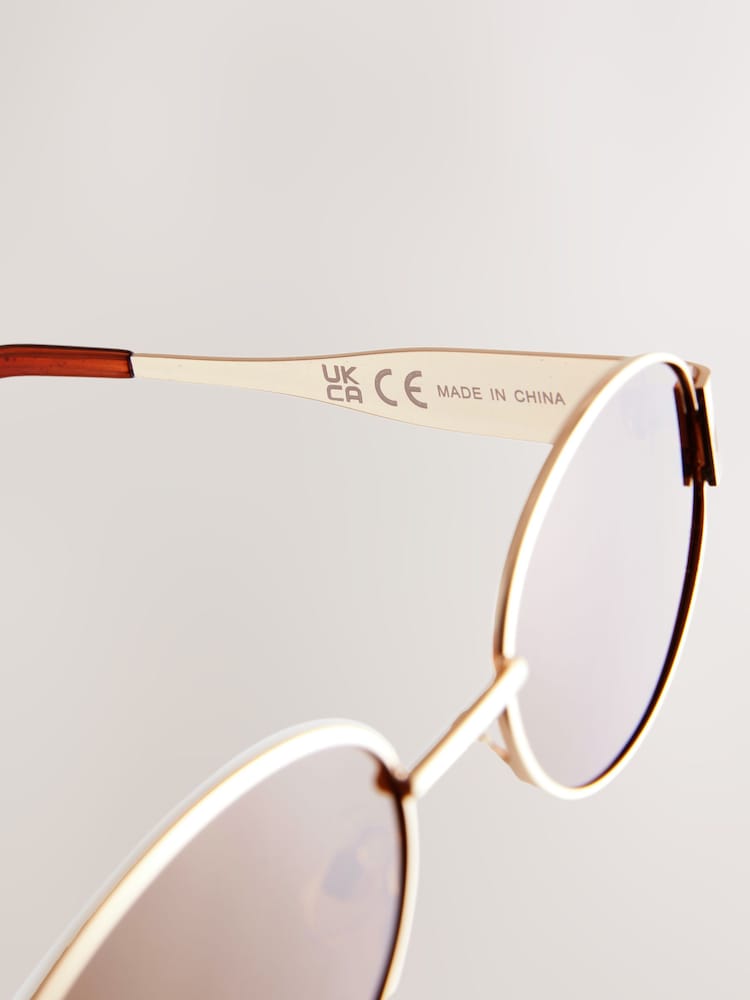 Gold Tone Oval Sunglasses - Image 7 of 7 Gold Tone Oval Sunglasses - Image 7 of 7