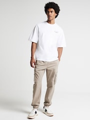Бежевый - River Island Regular Fit Cuffed Cargo Trousers - Изображение 1 из 4