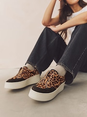 طبعات حيوانات - حذاء رياضي جلد سهل اللبس بتصميم ضخم مرتفع بكعب عريض Signature من Forever Comfort® - صورة 1 من 8