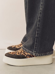 طبعات حيوانات - حذاء رياضي جلد سهل اللبس بتصميم ضخم مرتفع بكعب عريض Signature من Forever Comfort® - صورة 3 من 8