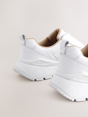 Blanco - Forever Comfort® Leather Wedge Lace Up Trainers - Imagen 4 de 5