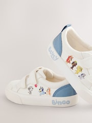 Weiß - Bluey – Turnschuhe mit zwei Klettriemen in normaler Passform (F) - Image 7 of 8