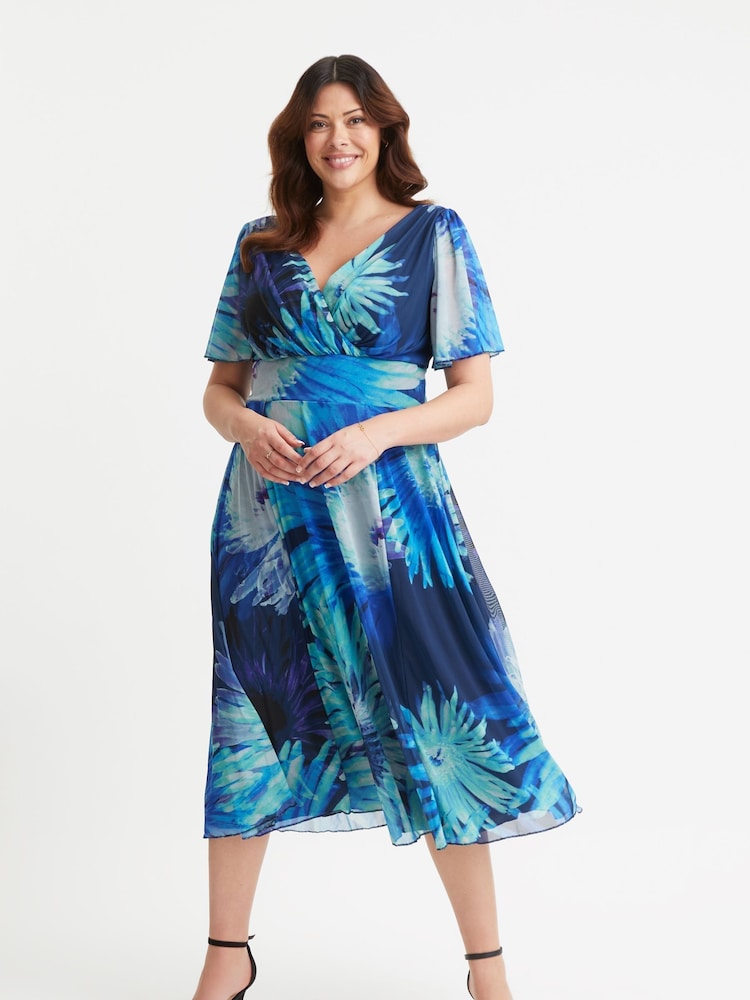 Blau - Scarlett & Jo Victoria Langes Midikleid aus Netzstoff mit Flügelärmeln - Bild 1 von 4 Blau - Scarlett & Jo Victoria Langes Midikleid aus Netzstoff mit Flügelärmeln - Bild 1 von 4