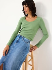 Hellgrün - FatFace Ribbed Scoop Neck Top - Bild 3 von 9