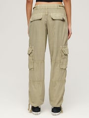 Superdry Green Lightweight Beach Cargo 100% Cotton Trousers - Image 2 of 4