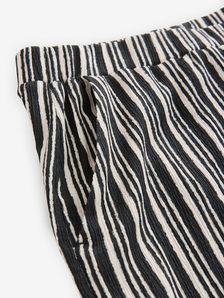 Schwarz/Weiß - Hose mit weitem Bein (Umstandsmode) - Image 7 of 8