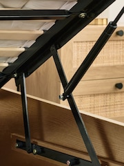 Julian Bowen Oak Padstow End Lift Ottoman Storage Bed - Image 3 of 6
