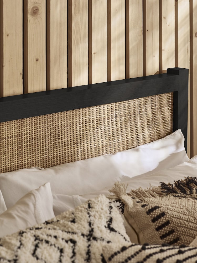 Julian Bowen Black Padstow Bed - Image 2 of 5