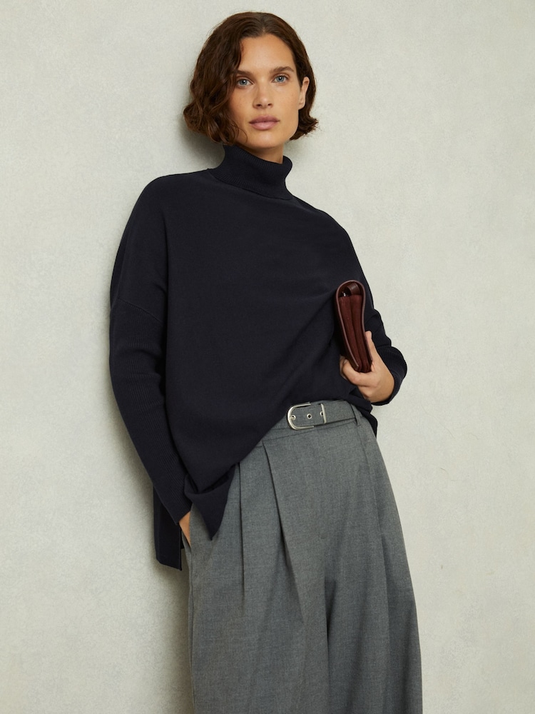 Azul marino - Reiss Sophia Drop-Shoulder Roll Neck Jumper - Imagen 1 de 6 Azul marino - Reiss Sophia Drop-Shoulder Roll Neck Jumper - Imagen 1 de 6