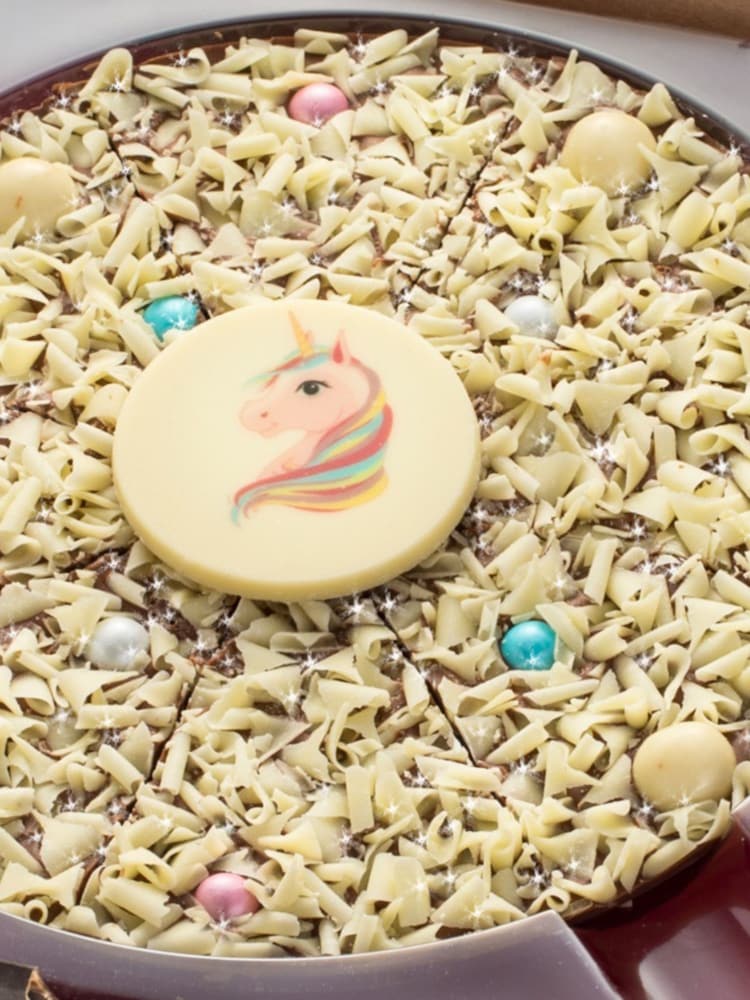 The Gourmet Chocolate Pizza Co Unicorn 7 Inch Chocolate Pizza - Image 2 of 3