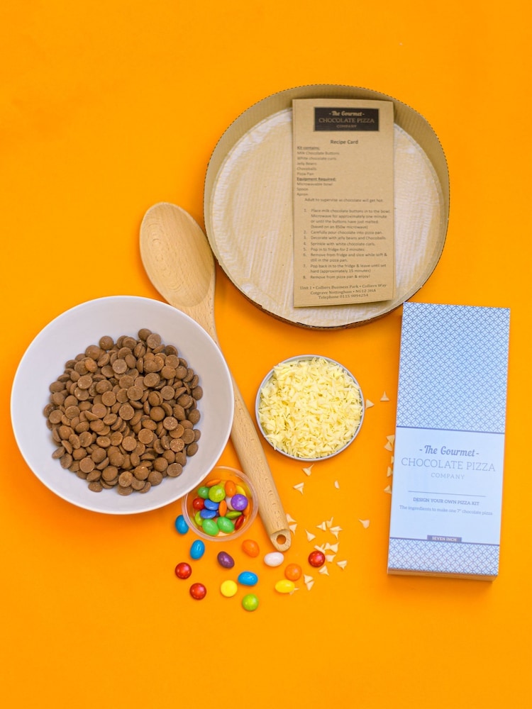 The Gourmet Chocolate Pizza Co Chocolate Pizza Kit - Image 3 of 3